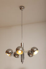 Rozłożysta cała metalowa długa pięciopunktowa chromowana lampa sufitowa z regulowaną długością zwisu, Space Age, Włochy, lata 60/70. - obrazek 3