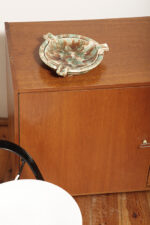 Duża zielono-brązowa fajansowa okrągła popielnica, Polskie Zjednoczone Fabryki Fajansu „Włocławek” we Włocławku, Polska, lata 1945-1955 - obrazek 31