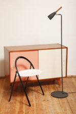 Grafitowa metalowa smukła i minimalistyczna jednopunktowa lampa podłogowa z ruchomym kloszem "Pure 10", projekt Bønnelycke MDD dla Nordlux, Dania, po 2010 roku - obrazek 35