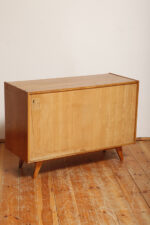 Dębowa szafka/komoda z czterema głębokimi szufladami z czarnobiałymi frontami, TYP U 458, projekt Jiri Jiroutek dla Interier Praha, Czechosłowacja, lata 60. - obrazek 36
