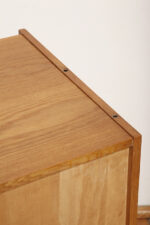 Dębowa szafka/komoda z czterema głębokimi szufladami z czarnobiałymi frontami, TYP U 458, projekt Jiri Jiroutek dla Interier Praha, Czechosłowacja, lata 60. - obrazek 38