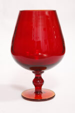 Szklany czerwony kielich/wazon, projekt Zbigniew Horbowy, Huta Szkła Gospodarczego "Sudety" w Szczytnej Śląskiej, Polska, lata 70. - obrazek 4