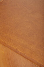 Dębowa szafka/komoda z czterema głębokimi szufladami po prawej stronie, TYP U 458, projekt Jiri Jiroutek dla Interier Praha, Czechosłowacja, lata 60. - obrazek 47