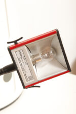 Jednopunktowa czerwono-czarna lampa biurkowa/nocna/lampa ścienna/kinkiet "Ciao 1170" z kloszem na ruchomym giętym ramieniu, projekt Ezio Didone dla firmy Arteluce, Włochy, lata 80. - obrazek 48