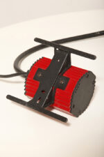 Jednopunktowa czerwono-czarna lampa biurkowa/nocna/lampa ścienna/kinkiet "Ciao 1170" z kloszem na ruchomym giętym ramieniu, projekt Ezio Didone dla firmy Arteluce, Włochy, lata 80. - obrazek 50