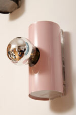 Mała jednopunktowa aluminiowa cylindryczna różowa lampa ścienna/kinkiet o pionowej, lub poziomej orientacji, Targetti, Włochy, lata 80. - obrazek 9