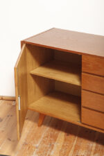 Dębowa szafka/komoda z czterema głębokimi szufladami po prawej stronie, TYP U 458, projekt Jiri Jiroutek dla Interier Praha, Czechosłowacja, lata 60. - obrazek 6