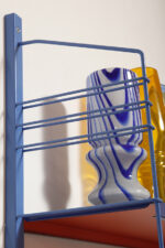 Modułowa szafka/regał na metalowej niebieskiej konstrukcji z dwoma metalowymi półkami z regulowaną wysokością, projekt Adriaan Dekker dla firmy Tomado, Holandia, lata 60. - obrazek 64