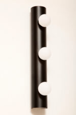 Smukła trzypunktowa aluminiowa cylindryczna czarna lampa ścienna/kinkiet o pionowej, lub poziomej orientacji, Targetti, Włochy, lata 80. - obrazek 18