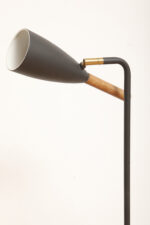 Grafitowa metalowa smukła i minimalistyczna jednopunktowa lampa podłogowa z ruchomym kloszem "Pure 10", projekt Bønnelycke MDD dla Nordlux, Dania, po 2010 roku - obrazek 10