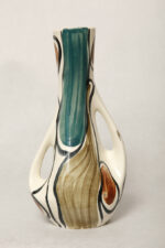 Fajansowy wazon ręcznie malowany podszkliwnie w pomarańczowe, zielone (morskie) i brązowe wzory, projekt Jan Sowiński, Włocławskie Zakłady Ceramiki Stołowej we Włocławku, wzór 284 z 1958 roku - obrazek 10