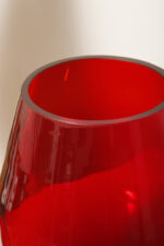 Szklany czerwony kielich/wazon, projekt Zbigniew Horbowy, Huta Szkła Gospodarczego "Sudety" w Szczytnej Śląskiej, Polska, lata 70. - obrazek 18