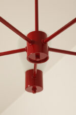 Pięciopunktowa czerwona metalowa lampa sufitowa/żyrandol ze szklanymi mlecznobiałymi kloszami, Niemcy, lata 60/70. - obrazek 12