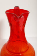 Duży szklany czerwony dzbanek "Verona", projekt Ludwik Fiedorowicz, Huta Szkła Gospodarczego "Ząbkowice" w Dąbrowie Górniczej, Polska, wzór z 1982 roku - obrazek 17