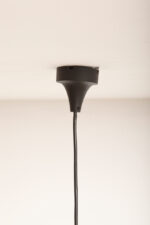 Nieduża jednopunktowa lampa wisząca/sufitowa z czarnym satynowym kloszem z tworzywa i metalowym srebrnym odbłyśnikiem, projekt Arnold Berges dla Staff Leuchten, Model 5518/19/38, Niemcy, lata 70. - obrazek 17