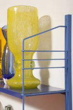 Duży cytrynowy szklany wazon/kielich z przeźroczystymi "guzikami", projekt Czesław Hajnysz, Spółdzielnia Pracy Przemysłu Ludowego i Artystycznego Kamionka w Łysej Górze, Polska, lata 70. - obrazek 3