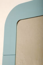 Prostokątne lustro ścienne osadzone w modułowej niebieskiej lekkiej ramie z tworzywa z zaokrąglonymi rogami, Anna Castelli Ferrieri, firma Kartell, Włochy, lata 60. - obrazek 43