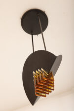 Czarna matowa stalowa jednopunktowa lampa sufitowa z siedmioma półprzeźroczystym ręcznie formowanymi miodowymi plastrami ze szkła Murano, AV Mazzega, Włochy, lata 80. - obrazek 52