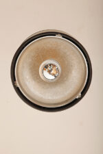 Nieduża jednopunktowa lampa wisząca/sufitowa z czarnym satynowym kloszem z tworzywa i metalowym srebrnym odbłyśnikiem, projekt Arnold Berges dla Staff Leuchten, Model 5518/19/38, Niemcy, lata 70. - obrazek 5