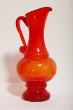 Duży szklany czerwony dzbanek "Verona", projekt Ludwik Fiedorowicz, Huta Szkła Gospodarczego "Ząbkowice" w Dąbrowie Górniczej, Polska, wzór z 1982 roku - obrazek 8