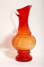 Duży szklany pomarańczowo-czerwony dzbanek "Verona" z przezroczystym uchem, projekt Ludwik Fiedorowicz, Huta Szkła Gospodarczego "Ząbkowice" w Dąbrowie Górniczej, Polska, wzór z 1982 roku - obrazek 9
