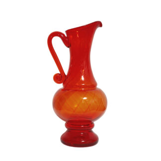 Duży szklany czerwony dzbanek "Verona", projekt Ludwik Fiedorowicz, Huta Szkła Gospodarczego "Ząbkowice" w Dąbrowie Górniczej, Polska, wzór z 1982 roku