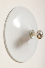 Jednopunktowa okrągła lakierowana na biało w połysku aluminiowa lampa ścienna/kinkiet, Space Age, firma Biffi, Włochy - obrazek 14