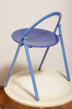 Składane metalowe krzesło "Clio" okrągłym granatowym siedziskiem i niebieskim oparciem i nogami, projekt Giorgio Cattelan dla firmy Cidue, Włochy, lata 70. - obrazek 30