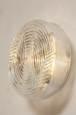 Jednopunktowa okrągła lampa ścienna/kinkiet ze szklanym reliefowym przeźroczystym kloszem w stylu Art Deco w czarnej metalowej oprawie, firma Prisma, Włochy, lata 80. - obrazek 26