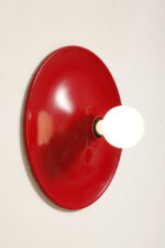 Duża jednopunktowa okrągła lakierowana na czerwono w połysku aluminiowa lampa ścienna/kinkiet, Space Age, Włochy, lata 70 - obrazek 37