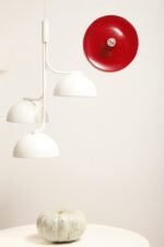 Duża jednopunktowa okrągła lakierowana na czerwono w połysku aluminiowa lampa ścienna/kinkiet, Space Age, Włochy, lata 70 - obrazek 38