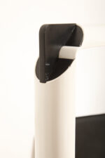 Smukła metalowa minimalistyczna, jednopunktowa, postmodernistyczna biała z czarnymi elementami lampa podłogowa "Veronica", Gianfranco Frattini dla Luci illuminazione (Lucitalia), Włochy, wzór z 1979 roku - obrazek 37