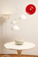 Duża jednopunktowa okrągła lakierowana na czerwono w połysku aluminiowa lampa ścienna/kinkiet, Space Age, Włochy, lata 70 - obrazek 7