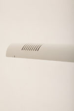 Smukła metalowa minimalistyczna, jednopunktowa, postmodernistyczna biała z czarnymi elementami lampa podłogowa "Veronica", Gianfranco Frattini dla Luci illuminazione (Lucitalia), Włochy, wzór z 1979 roku - obrazek 50