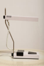 Jasno różowa z czarnymi elementami jednopunktowa metalowa modułowa lampa biurkowa z regulowaną wysokością ruchomego klosza, Typ DZ9/11, projekt Jozef Mára dla Kovos Teplice/Tesla, Czechosłowacja, lata 70. - obrazek 6