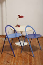 Składane metalowe krzesło "Clio" okrągłym granatowym siedziskiem i niebieskim oparciem i nogami, projekt Giorgio Cattelan dla firmy Cidue, Włochy, lata 70. - obrazek 7