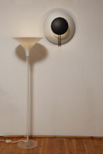 Bardzo duża okrągła metalowa jednopunktowa szaro-czarna lampa ścienna/kinkiet, Model Vega 3365/50, projekt Luciano Cesaro i Fabio Amico dla firmy Tre Ci Luce, Włochy, wzór z 1985 roku - obrazek 8