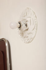 Jednopunktowa mlecznobiała okrągła lampa ścienna/kinkiet w niesymetryczne wzory ze szkła Murano, Space Age, La Murrina, Włochy, lata 70 - obrazek 11