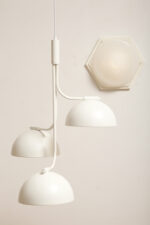 Duża metalowa biała trzypunktowa lampa wisząca/sufitowa "Tullio 3", Anker Studio dla Nordlux, Dania, około 2020 rok - obrazek 20