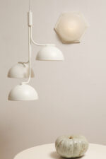 Duża metalowa biała trzypunktowa lampa wisząca/sufitowa "Tullio 3", Anker Studio dla Nordlux, Dania, około 2020 rok - obrazek 24