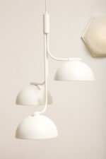 Duża metalowa biała trzypunktowa lampa wisząca/sufitowa "Tullio 3", Anker Studio dla Nordlux, Dania, około 2020 rok - obrazek 30