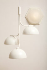 Duża metalowa biała trzypunktowa lampa wisząca/sufitowa "Tullio 3", Anker Studio dla Nordlux, Dania, około 2020 rok - obrazek 33