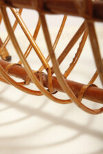 Drewniany lakierowany lekki ażurowy pleciony gazetnik /pojemnik lub stojak na gazety w stylu Mid Century Modern z jedną komorą użytkową , lata 70. - obrazek 35