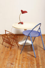 Drewniany lakierowany lekki ażurowy pleciony gazetnik /pojemnik lub stojak na gazety w stylu Mid Century Modern z jedną komorą użytkową , lata 70. - obrazek 7