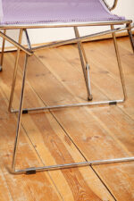 Komplet czterech krzeseł stołowych z siedziskami i oparciami z blachy perforowanej w czterech różnych kolorach osadzonymi na metalowych chromowanych rurkach, Rolf Rahmlow, Niemcy, lata 80. - obrazek 21