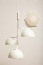 Duża metalowa biała trzypunktowa lampa wisząca/sufitowa "Tullio 3", Anker Studio dla Nordlux, Dania, około 2020 rok - obrazek 11