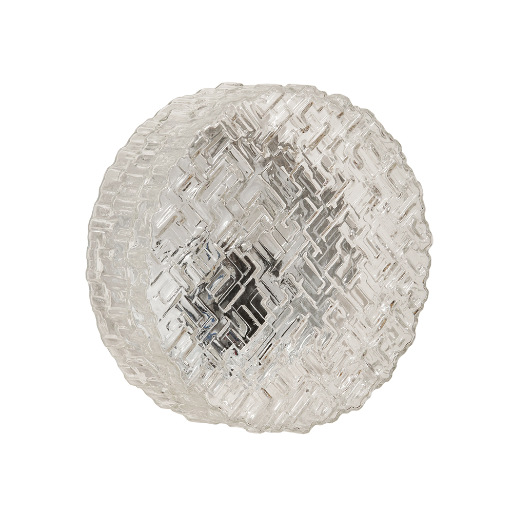 prl, vintage sklep warszawa, niemiecka lampa vintage, retro lampa prl, retro shop warsaw, kinkiet szklany honsel, prl style, antique shop warsaw, retro wall lamp, retro kinkiet prl, retro sklep warszawa, germany retro wall lamp, germany design, antique store warsaw, retro shop, glass wall lamp prl, vintage shop warsaw, niemiecki kinkiet retro, kinkiet prl, antyk sklep, vintage shop, vintage glass wall lamp, vintage store warsaw, germany vintage lamp, szklany kinkiet prl, antyk sklep warszawa, vintage store, szklany kinkiet, retro store warsaw, germany vintage wall lamp, prl design, wall lamp prl, sklep vintage, retro szklany kinkiet, design shop warsaw, niemiecki kinkiet vintage, lampa prl, prl styl, design shop, retro glass wall lamp, design sklep warszawa, glass lamp, lampa ścienna prl, retro store, germany retro lamp, antique shop, vintage glass lamp, vintage prl lamp, design sklep, lampa honsel, antique store, glass vintage lamp, vintage prl wall lamp, design store, szklana lampa honsel, design store warsaw, niemiecka lampa retro, retro lampa. retro kinkiet, sklep retro, szklana lampa prl honsel Szklany jednopunktowy okrągły przezroczysto lodowy kinkiet/lampa ścienna "Matrix" z geometrycznym i minimalistycznym wzorem osadzony na metalowej białej obejmie, Niemcy, lata 70. - obrazek 1