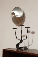 Srebrny lekki jednopunktowy kinkiet/lampa ścienna ze szczotkowanego aluminium "Yin-Yang" TYP C1636, projekt Hermiana Sneydersa de Vogel dla Raak Amsterdam, Holandia, lata 70. - obrazek 16