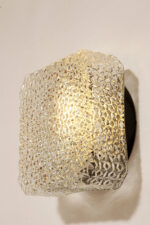 Szklany masywny fakturowy przeźroczysto lodowy kwadratowy jednopunktowy kinkiet/lampa ścienna z czarnym uchwytem z tworzywa, RZB (Rudolf Zimmermann Bamberg) Leuchten, Niemcy, lata 70. - obrazek 20