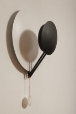 Okrągła metalowa jednopunktowa biało-czarna lampa ścienna/kinkiet, Model Vega 3365/33, projekt Luciano Cesaro i Fabio Amico dla firmy Tre Ci Luce, Włochy, wzór z 1985 roku - obrazek 3